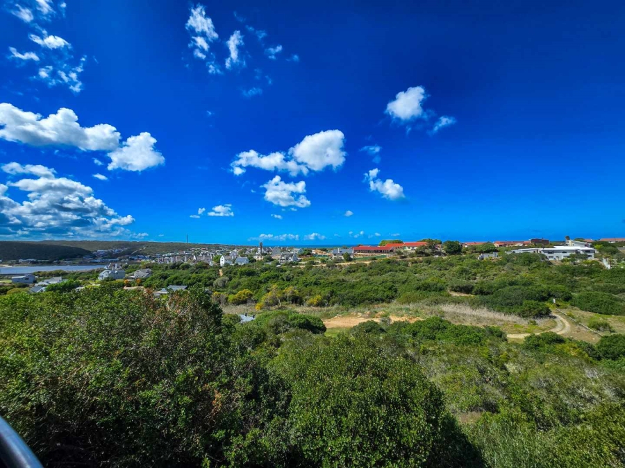 4 Bedroom Property for Sale in Stilbaai Wes Western Cape